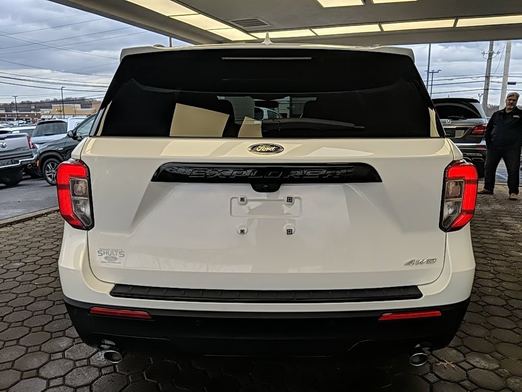 Certified 2023 Ford Explorer ST-Line AWD/4WD image 6