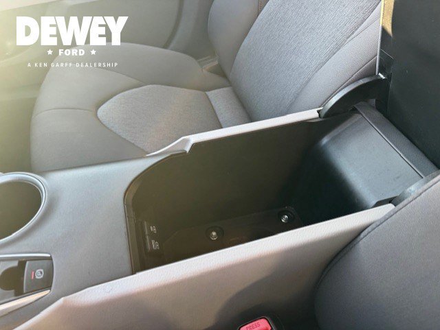 Used 2022 Toyota Camry LE image 20