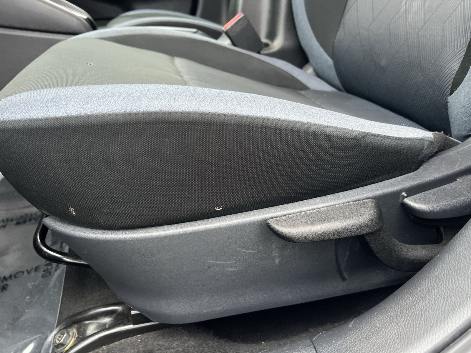 Used 2024 Nissan Versa SV FWD image 14