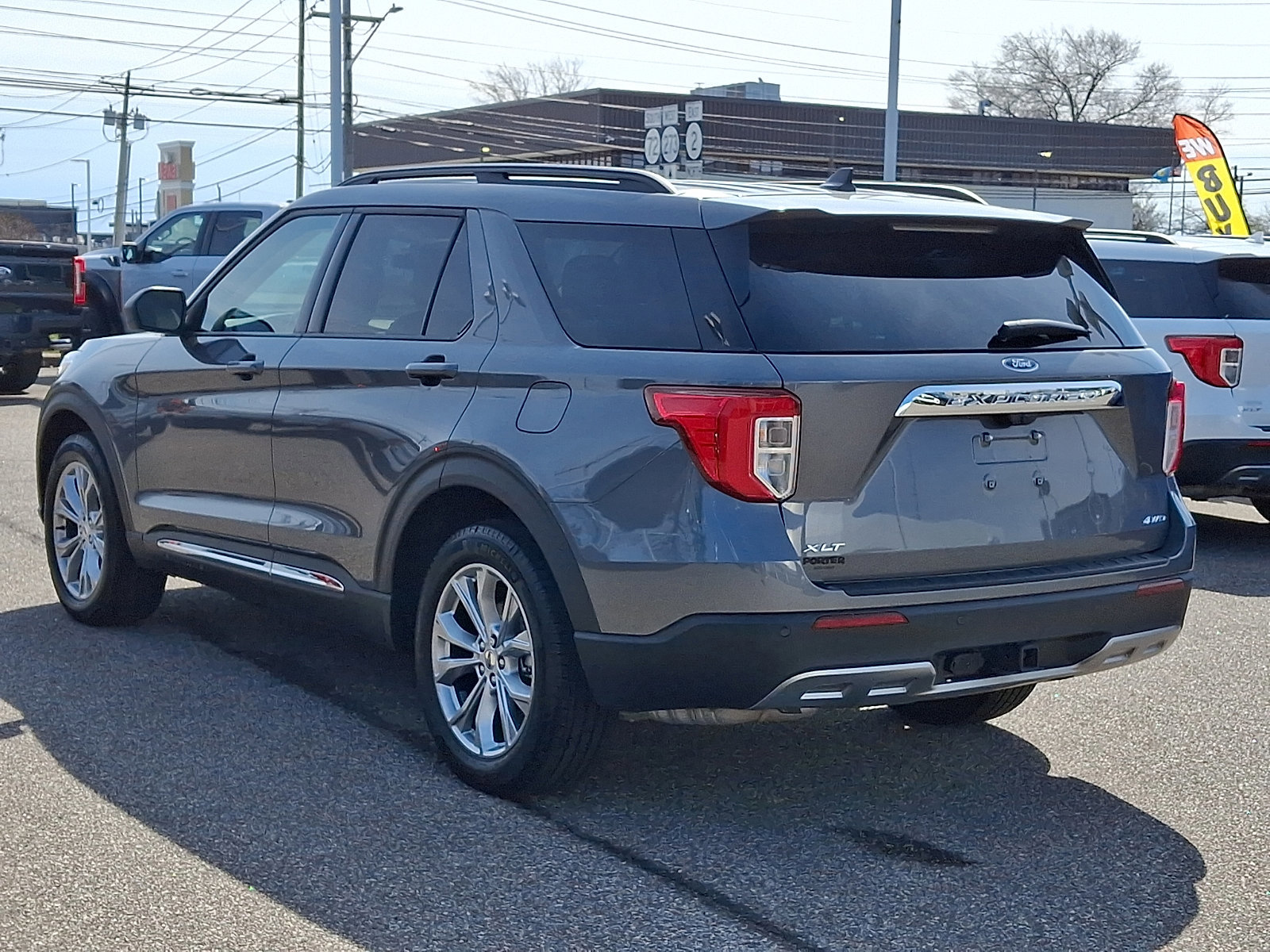 Certified 2024 Ford Explorer XLT w/ Equipment Group 202A image 4