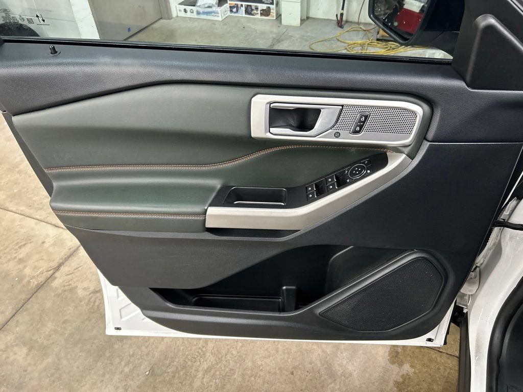 Certified 2022 Ford Explorer Timberline w/ Timberline Technology Package AWD/4WD image 15