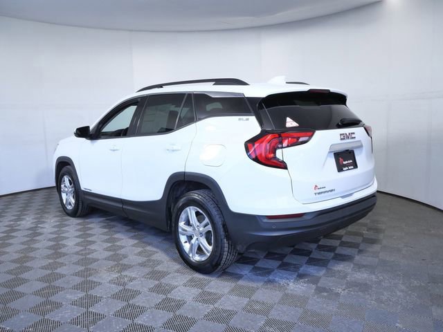 Used 2018 GMC Terrain SLE w/ Driver Convenience Package image 2