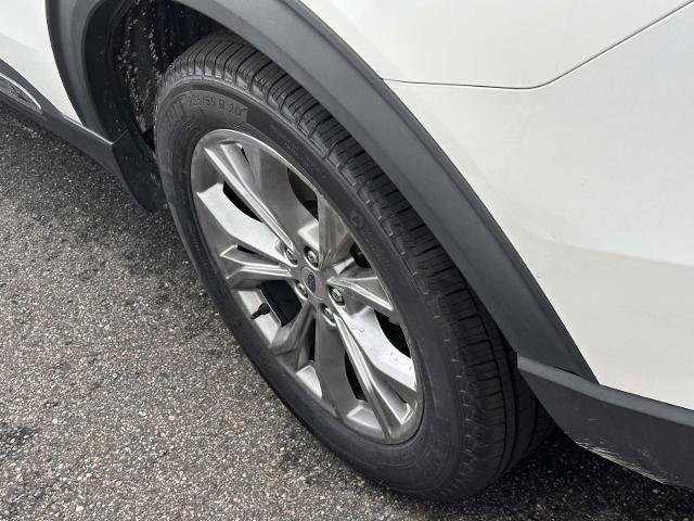 Certified 2021 Ford Explorer XLT w/ Equipment Group 202A AWD/4WD image 8