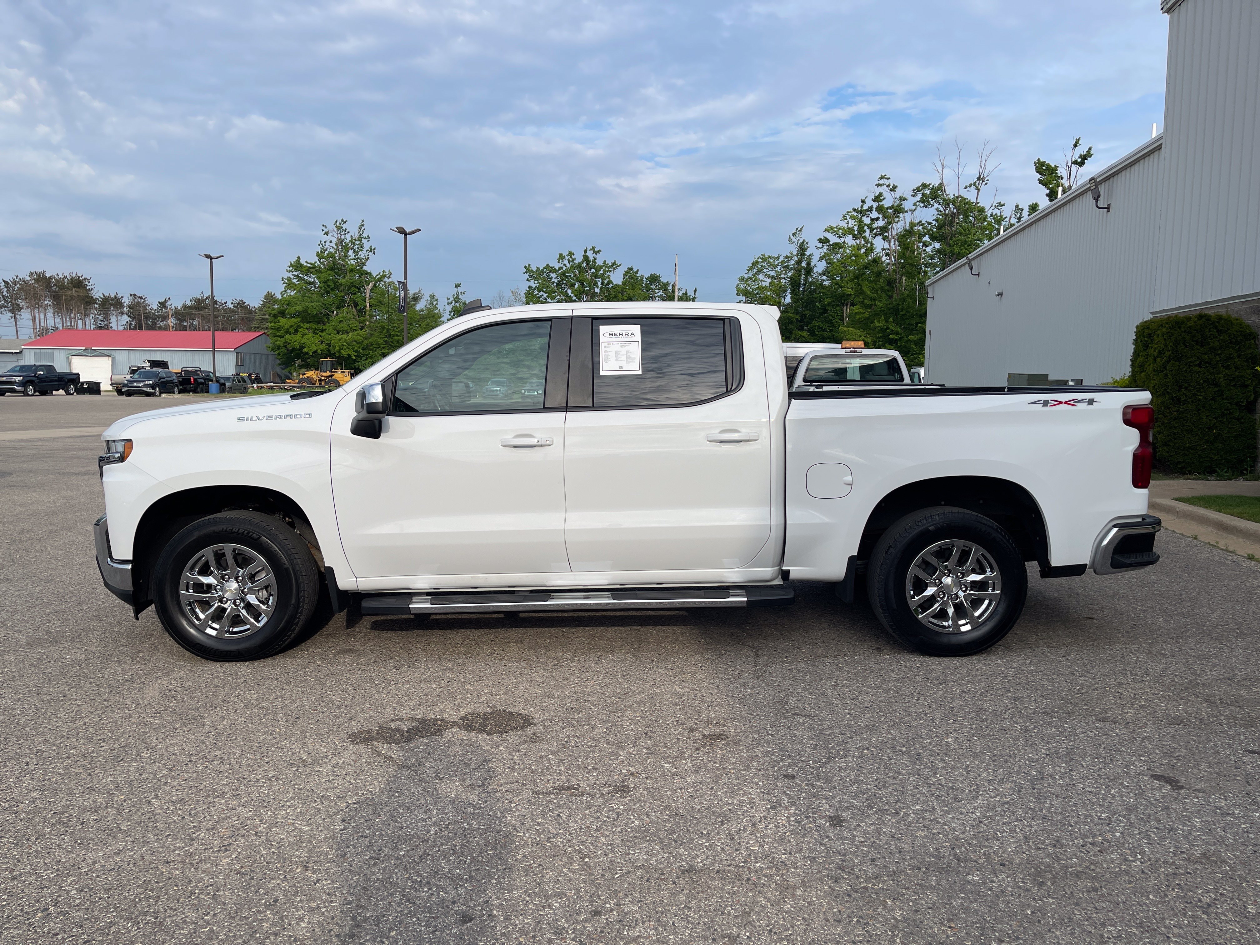 Used 2020 Chevrolet Silverado 1500 LT w/ True North Edition AWD/4WD image 7