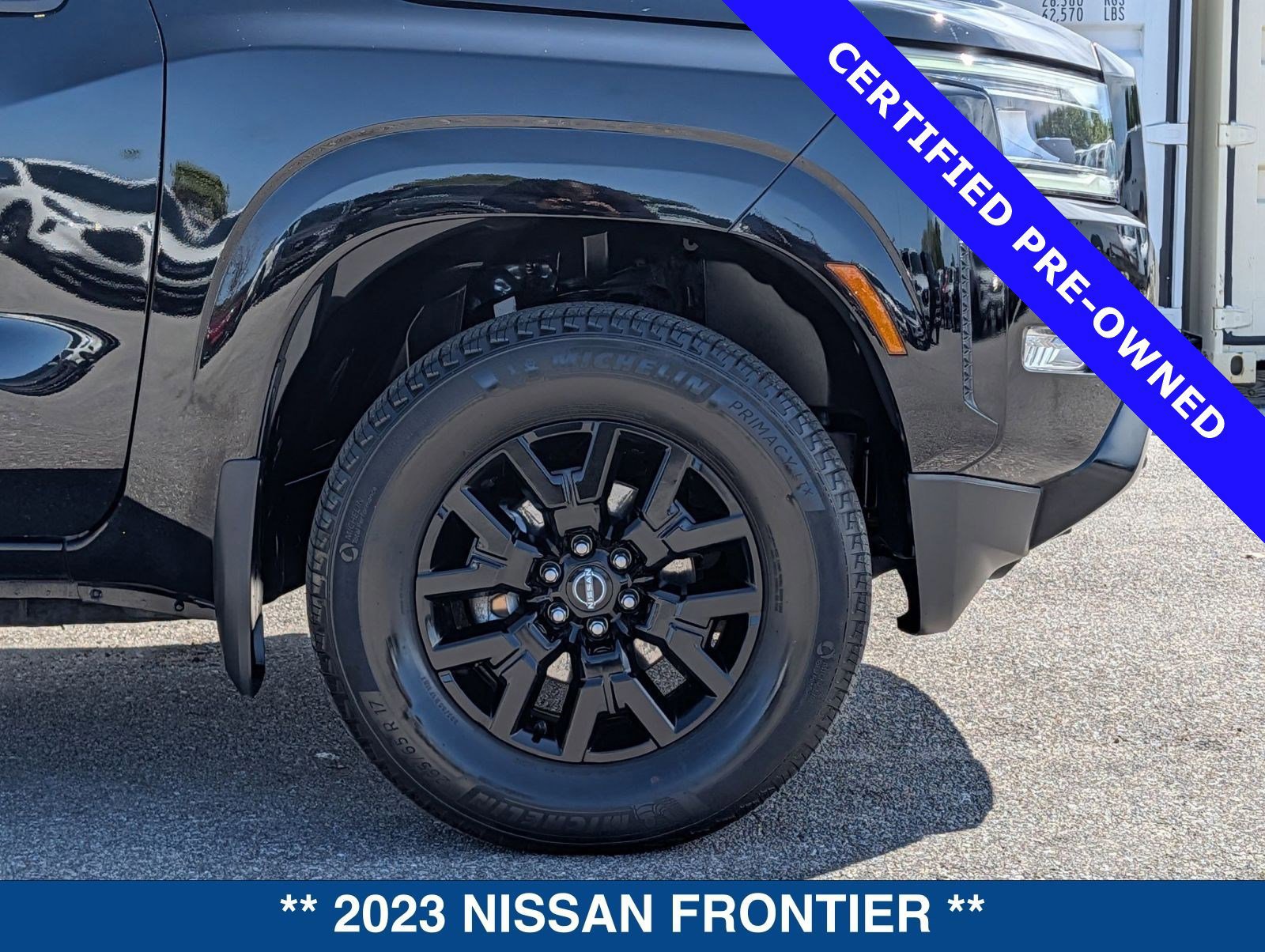 Used 2023 Nissan Frontier SV w/ Midnight Edition Package image 12