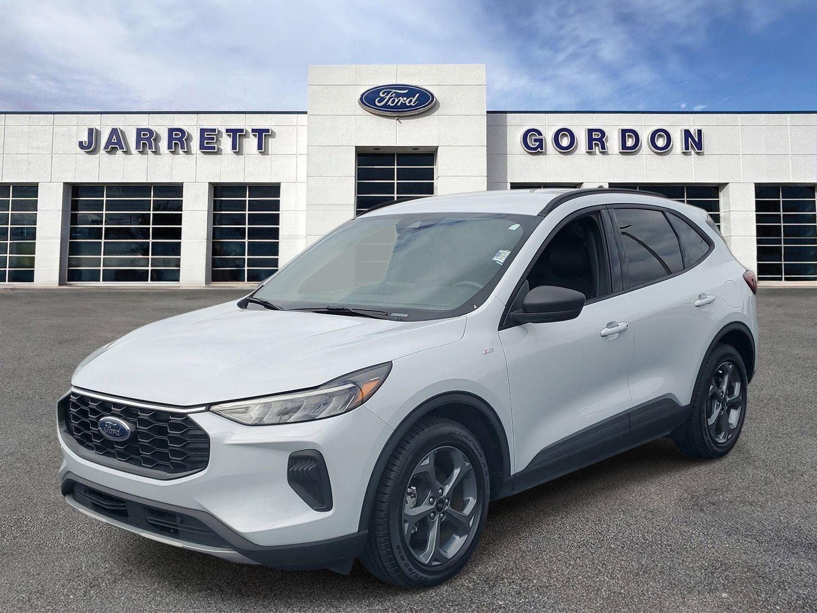 Certified 2025 Ford Escape ST-Line FWD image 2