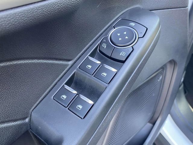 Certified 2022 Ford Escape SE w/ SE Sport Appearance Package image 22