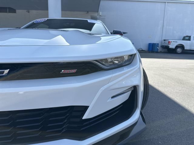 Used 2022 Chevrolet Camaro SS w/ Redline Edition RWD image 9