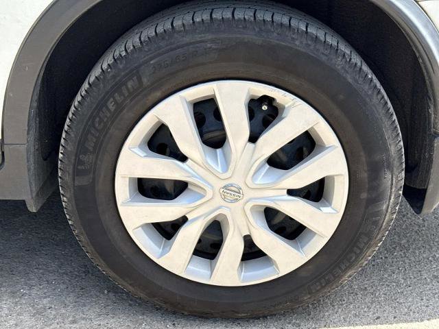 Used 2020 Nissan Rogue S FWD image 6