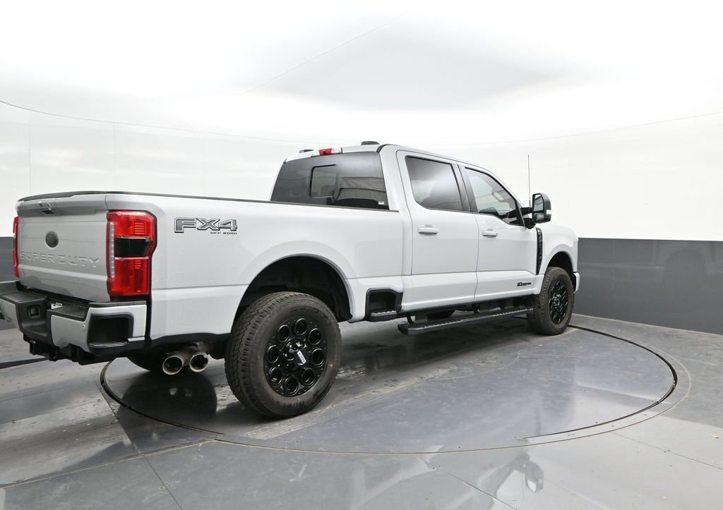 Certified 2025 Ford F250 XLT w/ Black Appearance Package image 11