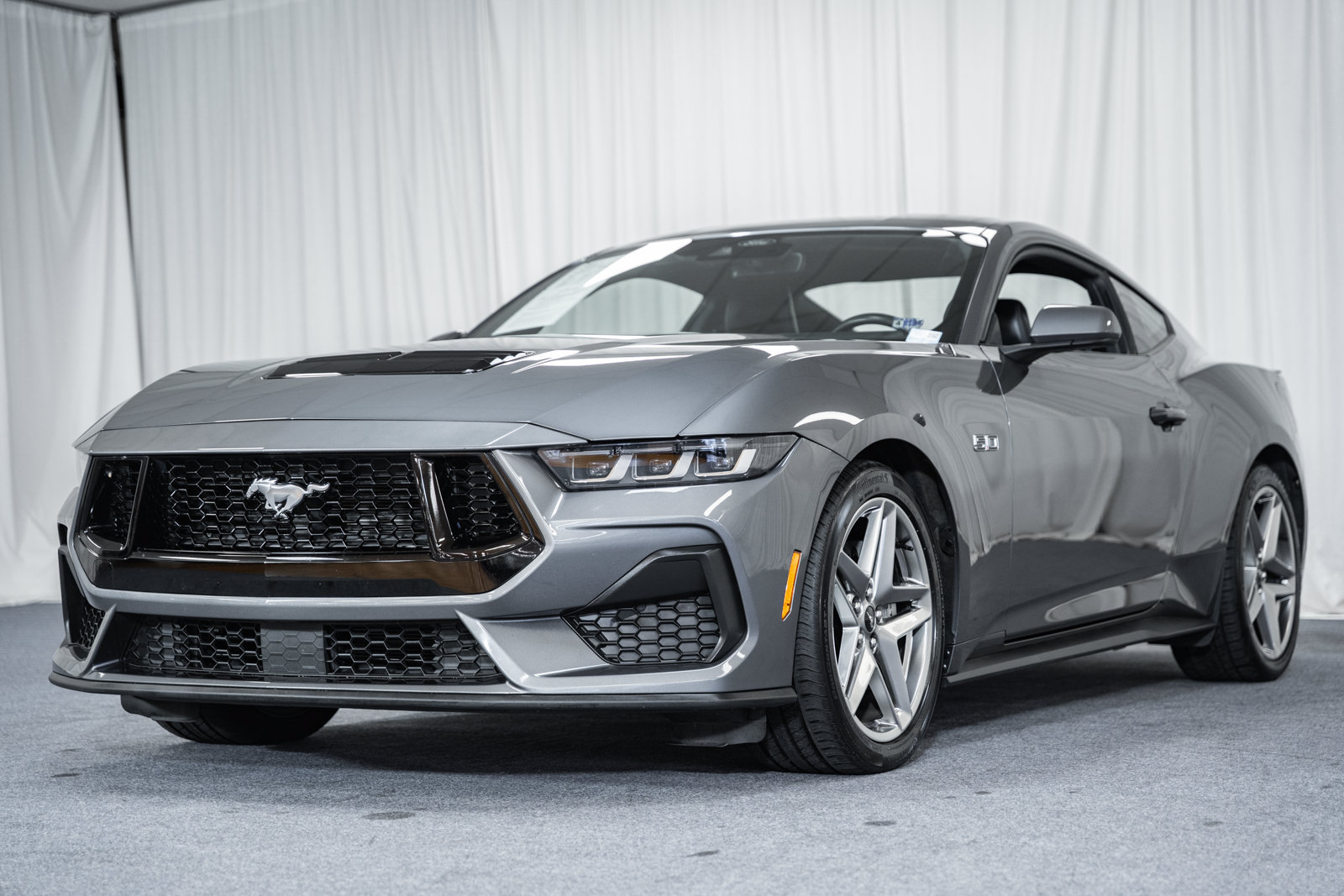 Certified 2024 Ford Mustang GT Premium RWD image 3