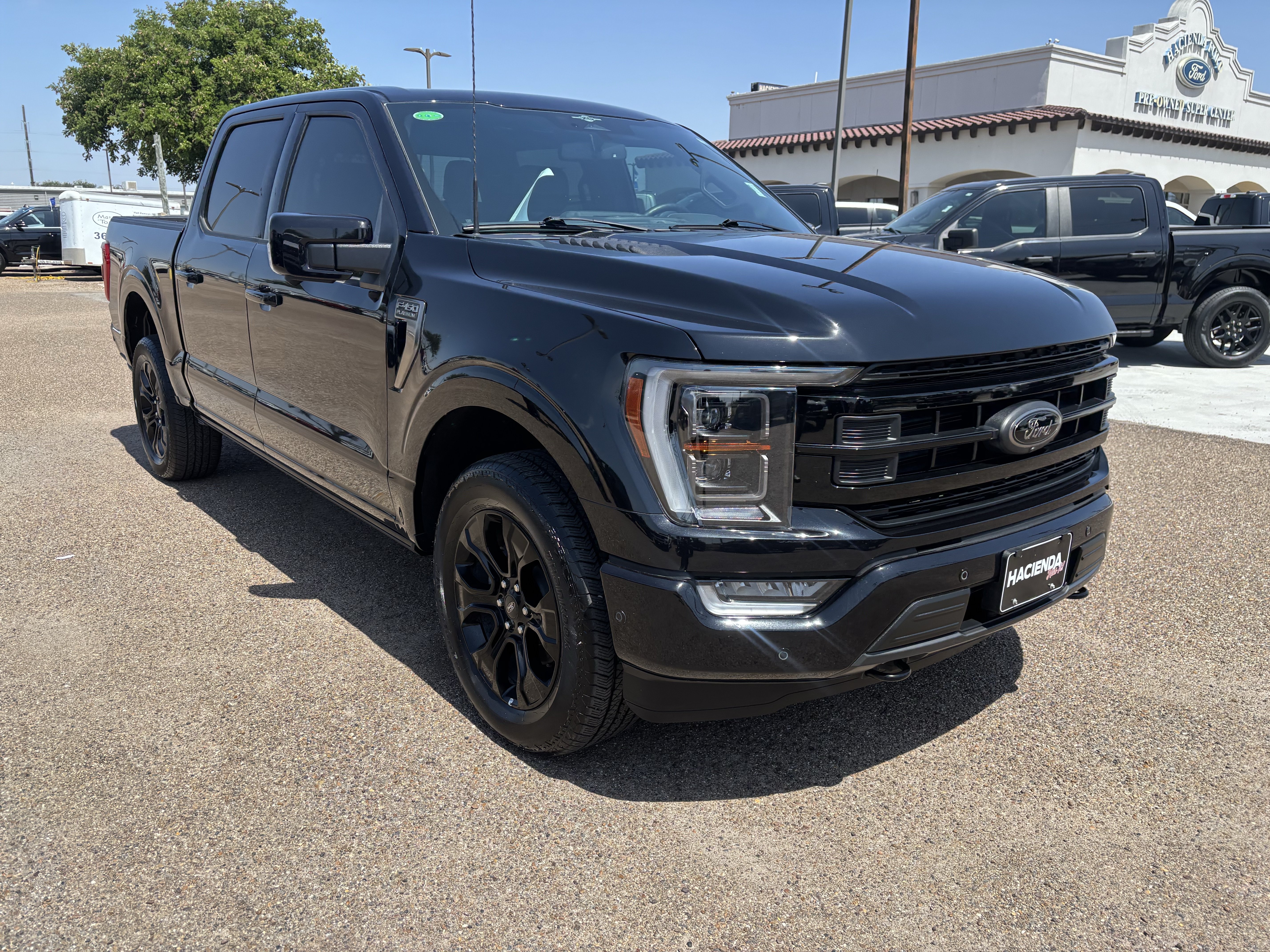 Certified 2023 Ford F150 Platinum w/ Equipment Group 701A High AWD/4WD image 5