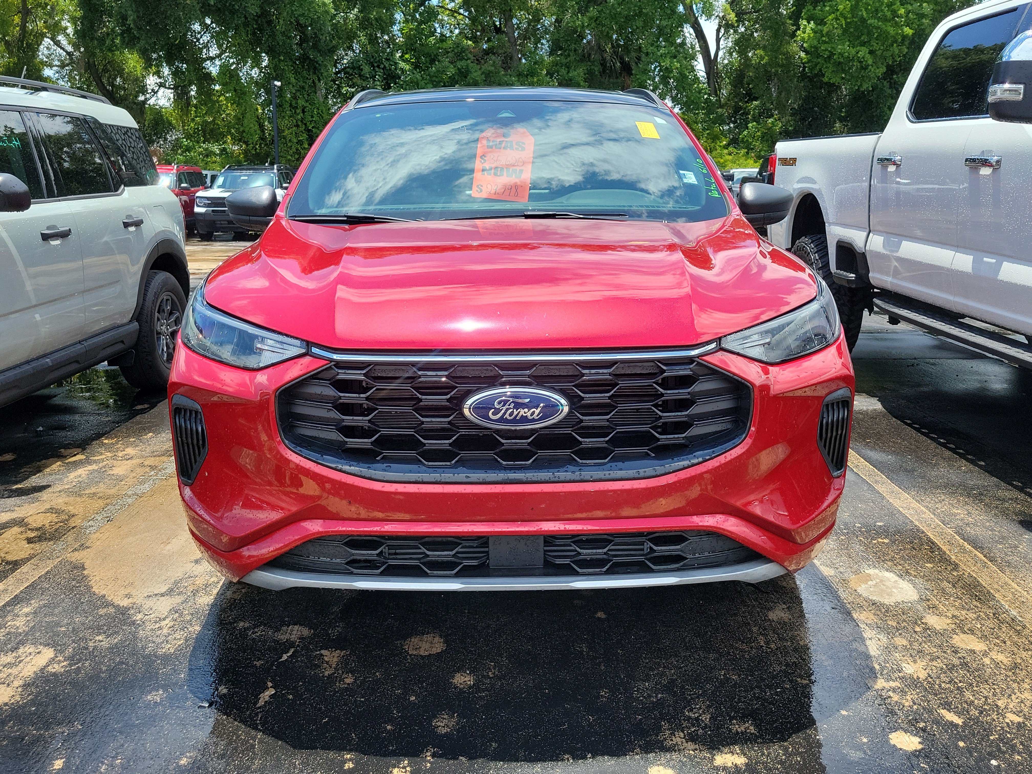 Certified 2024 Ford Escape ST-Line w/ Tech Pack #1 AWD/4WD video 2