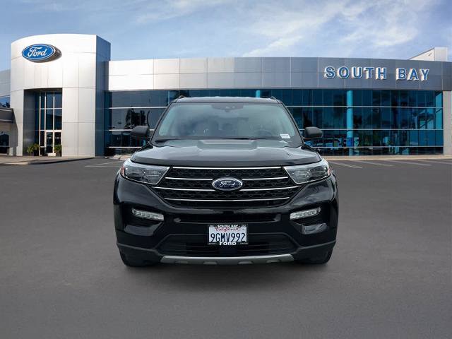 Certified 2023 Ford Explorer XLT w/ Equipment Group 202A RWD image 8