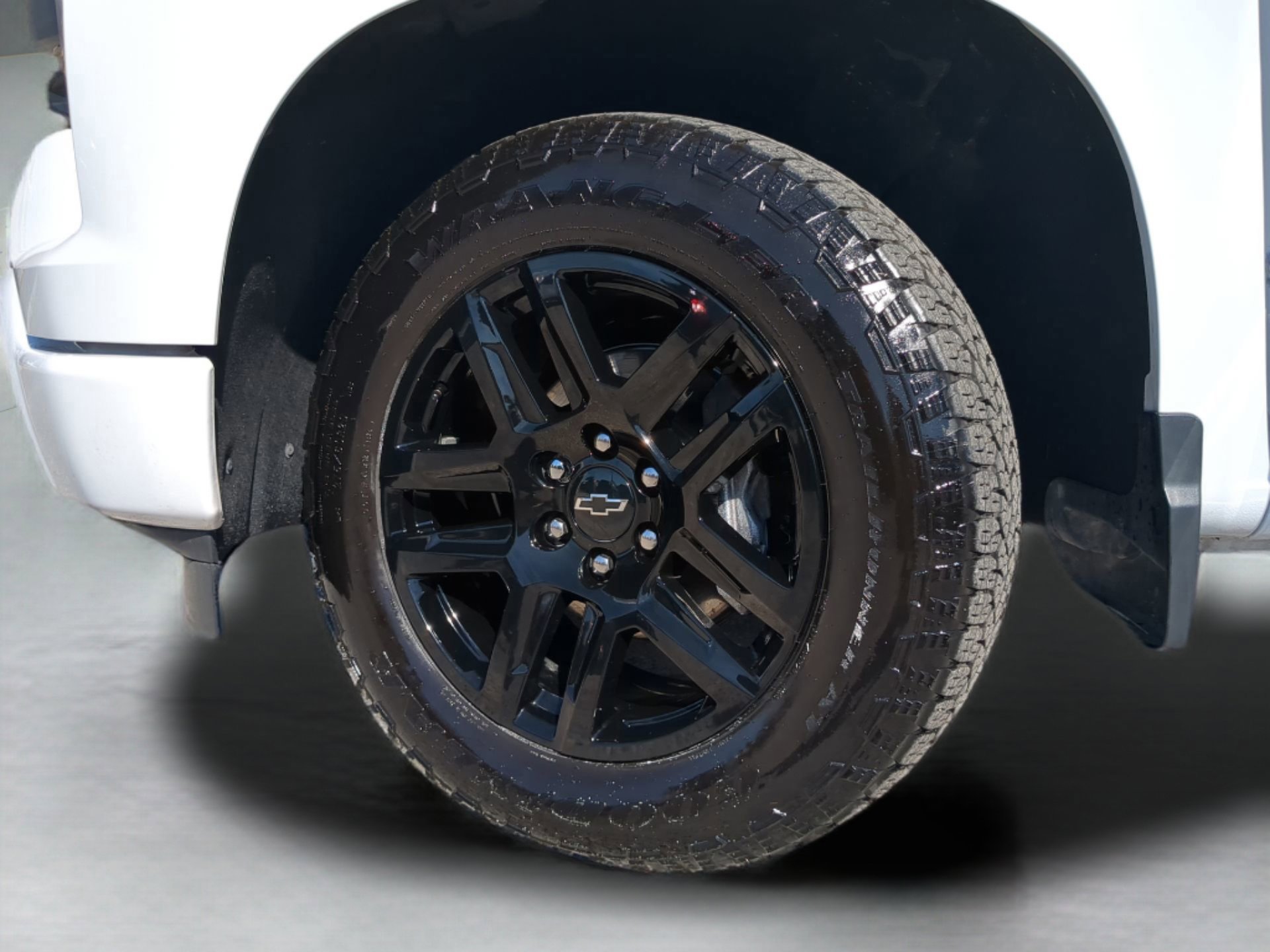 Used 2025 Chevrolet Silverado 1500 Custom w/ Turbomax Blackout Package image 60