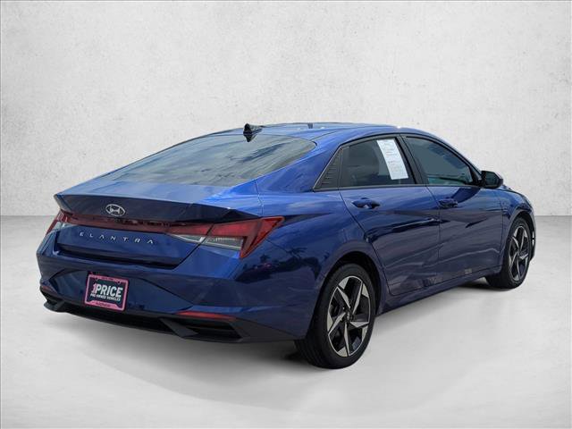 Used 2023 Hyundai Elantra SEL w/ Convenience Package FWD image 5