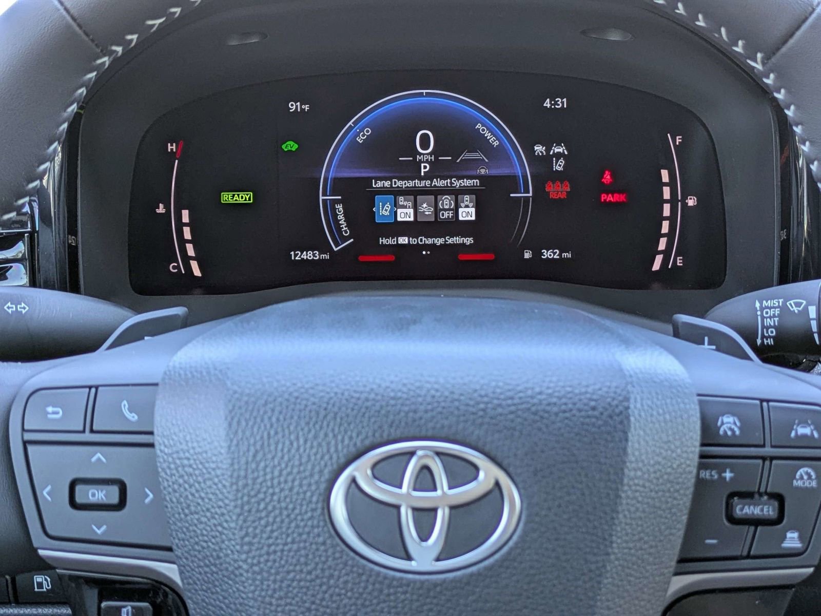Used 2026 Toyota Camry SE FWD image 14