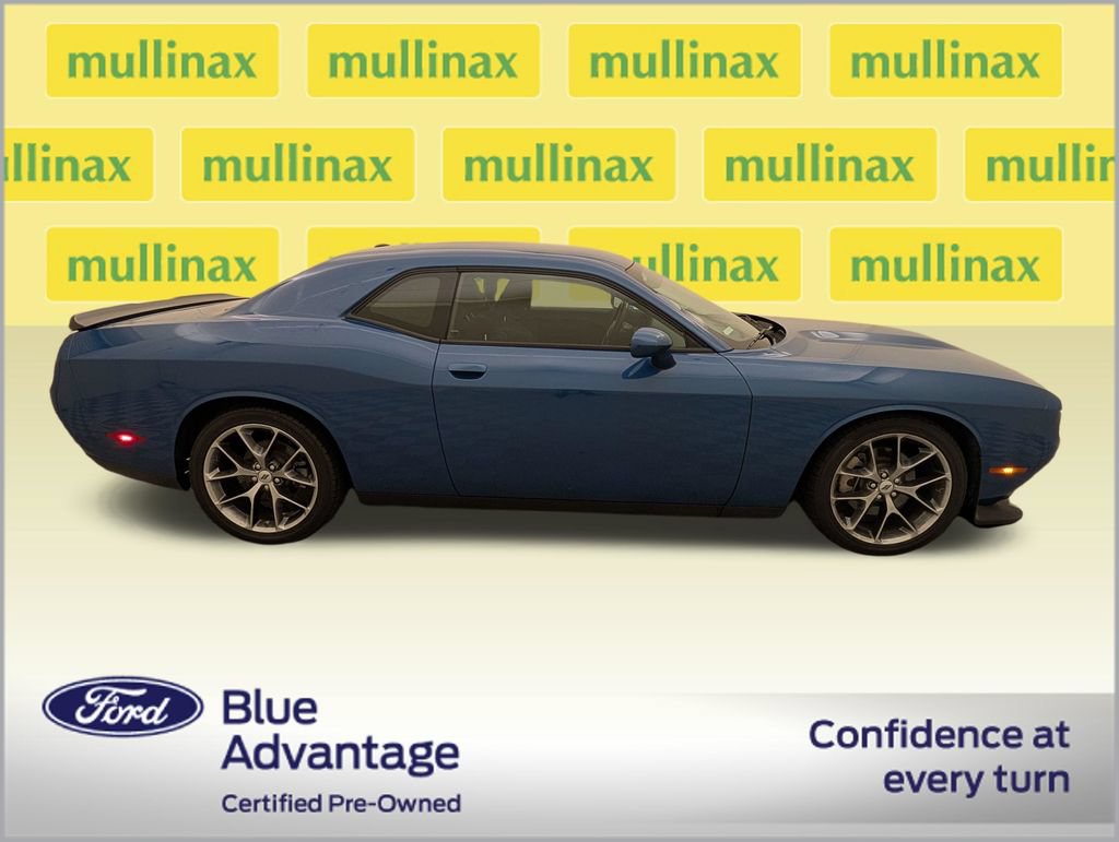 Used 2023 Dodge Challenger GT RWD image 2