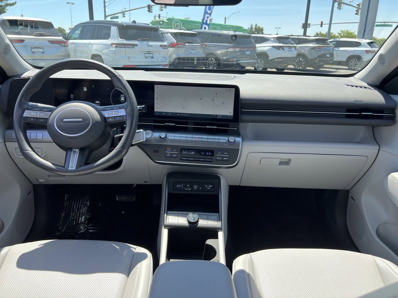 Used 2024 Hyundai Kona Limited AWD/4WD image 31
