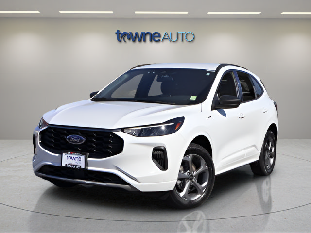 Certified 2023 Ford Escape ST-Line w/ Tech Pack #1 AWD/4WD image 2