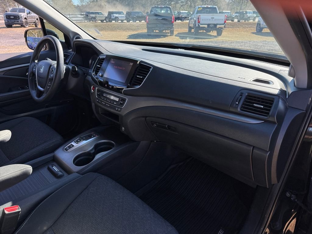 Used 2023 Honda Ridgeline Sport image 21