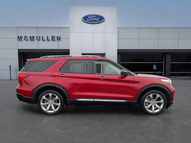 Certified 2020 Ford Explorer Platinum w/ Premium Technology Package AWD/4WD image 6