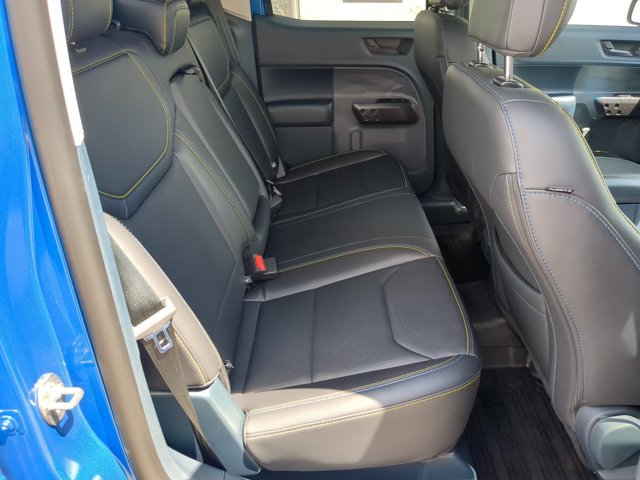 Certified 2025 Ford Maverick Lobo AWD/4WD image 35