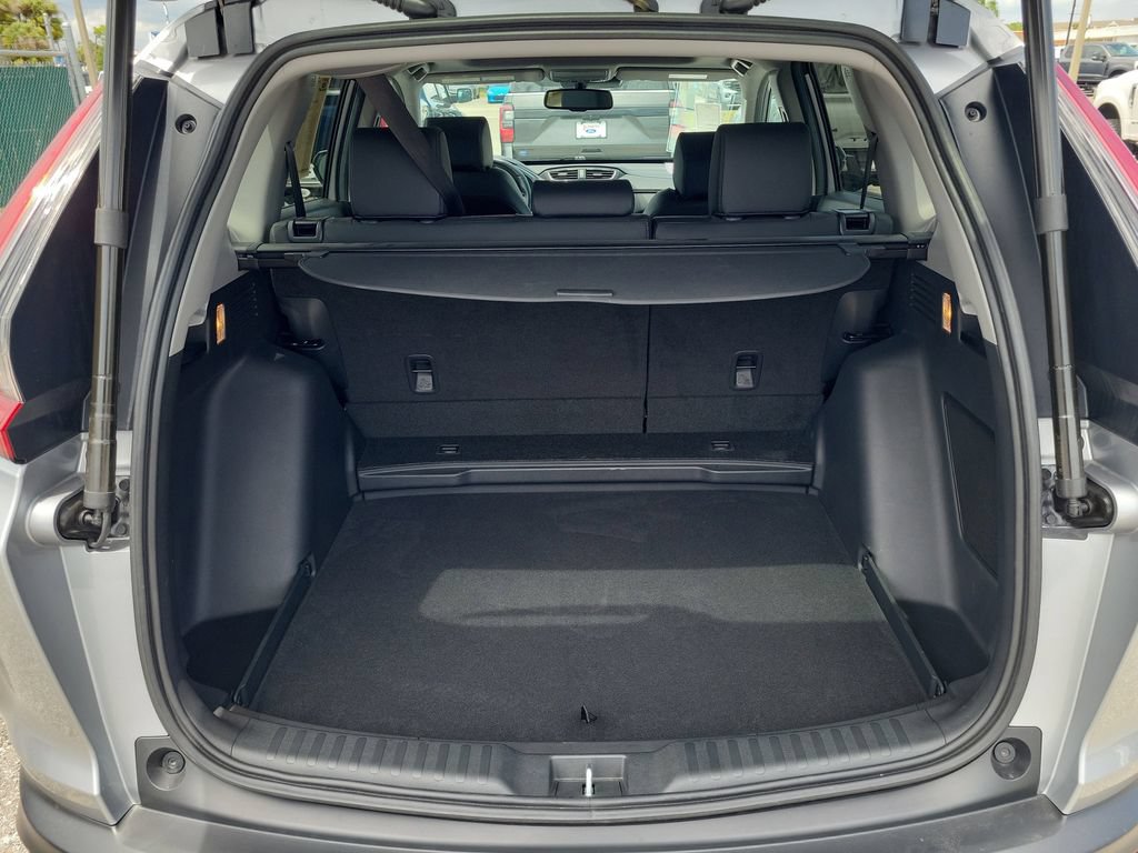 Used 2022 Honda CR-V Touring image 11