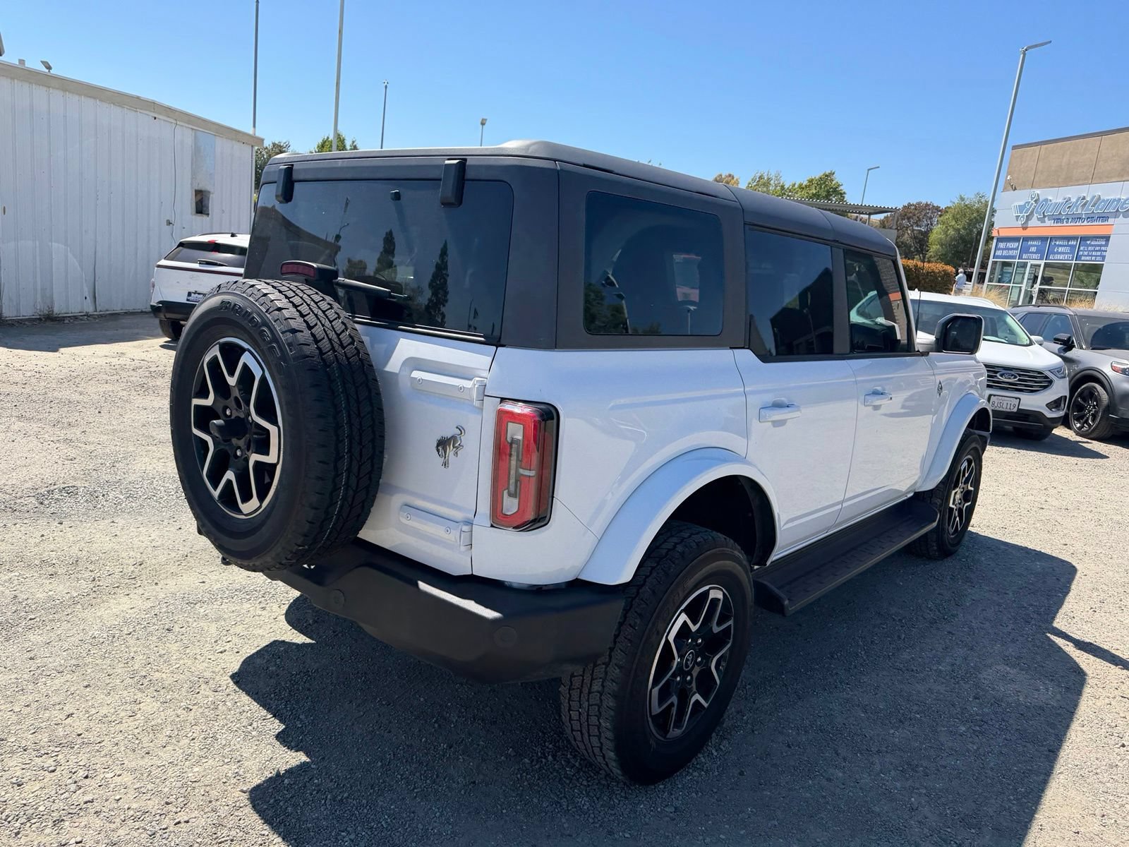 Certified 2025 Ford Bronco Outer Banks AWD/4WD image 5