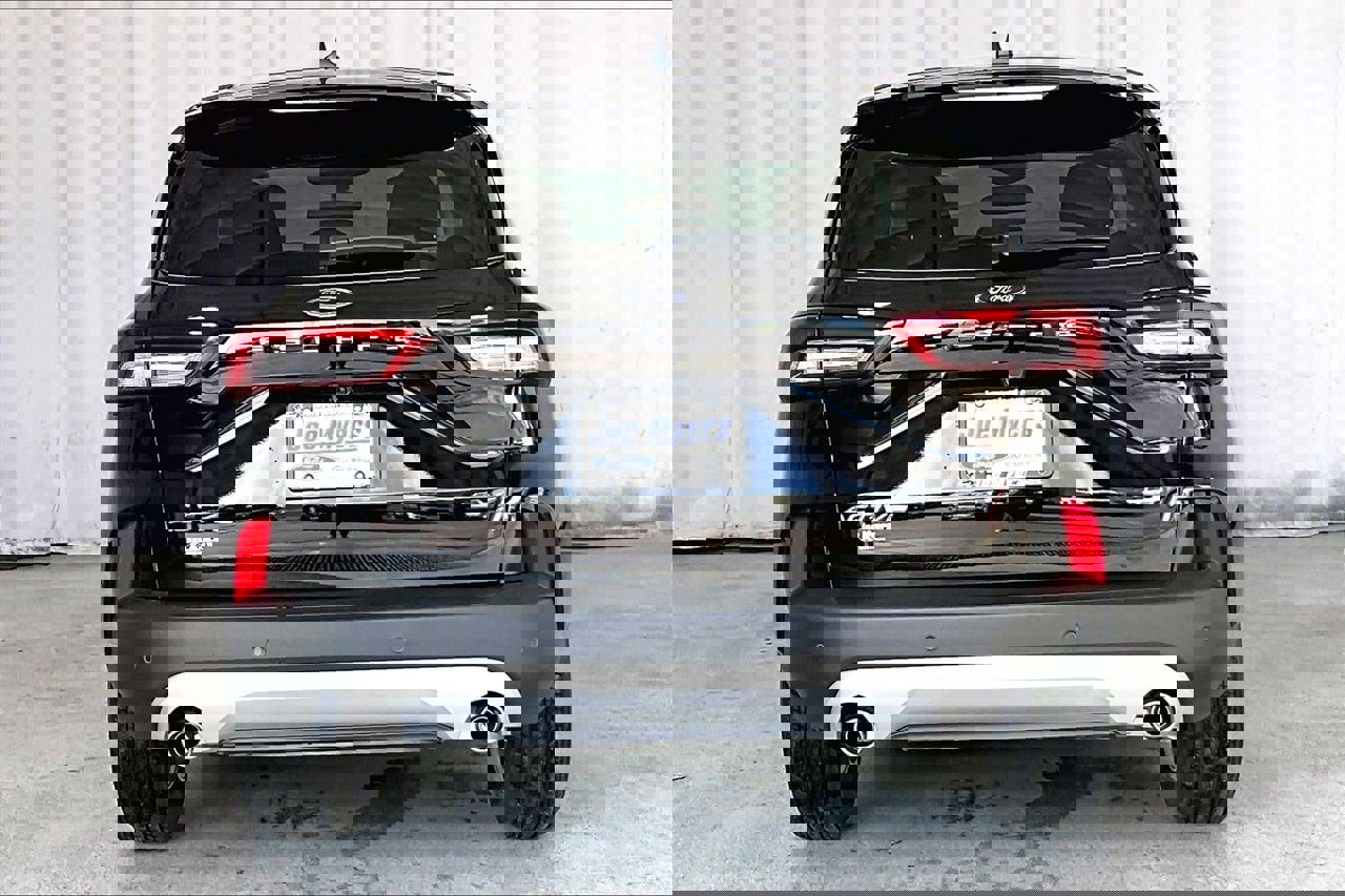 Certified 2025 Ford Escape Active w/ Tech Pack #1 image 3