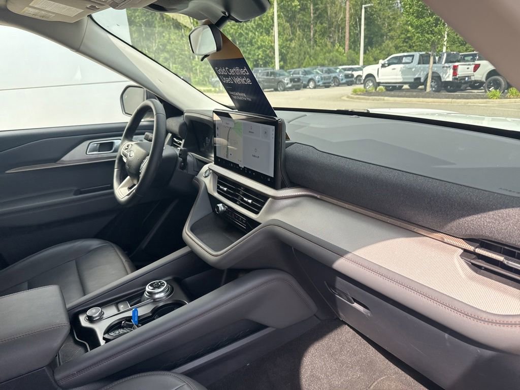 Certified 2026 Ford Explorer Active w/ Active Comfort Package RWD image 34