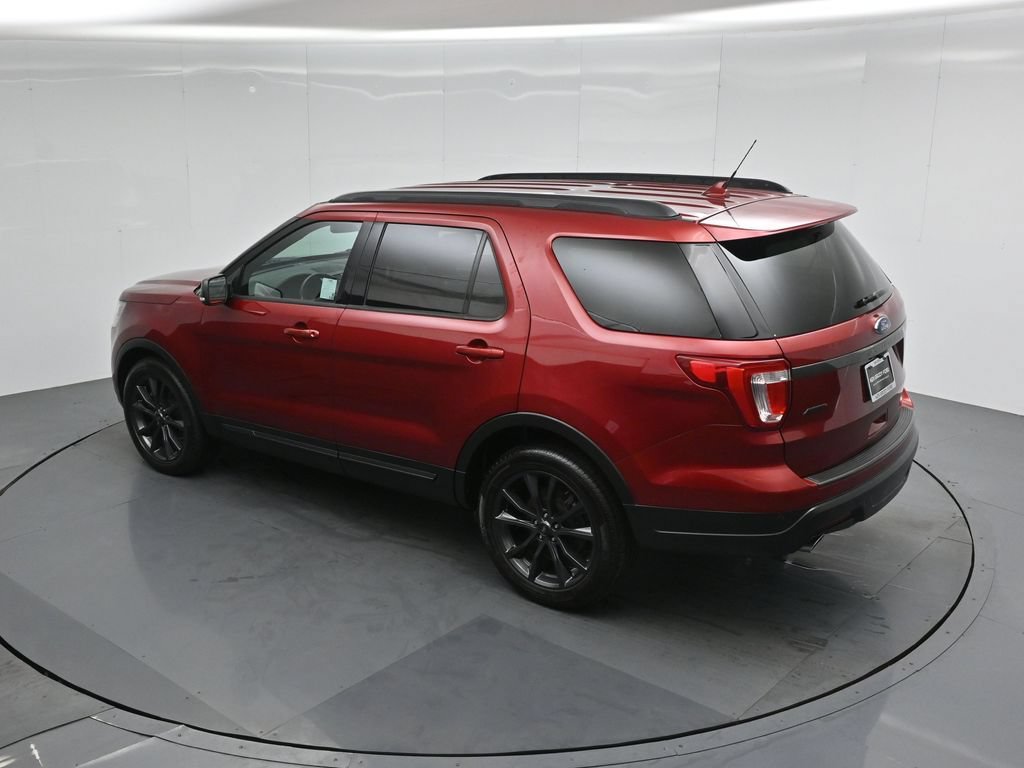 Certified 2019 Ford Explorer XLT w/ Equipment Group 202A FWD image 43