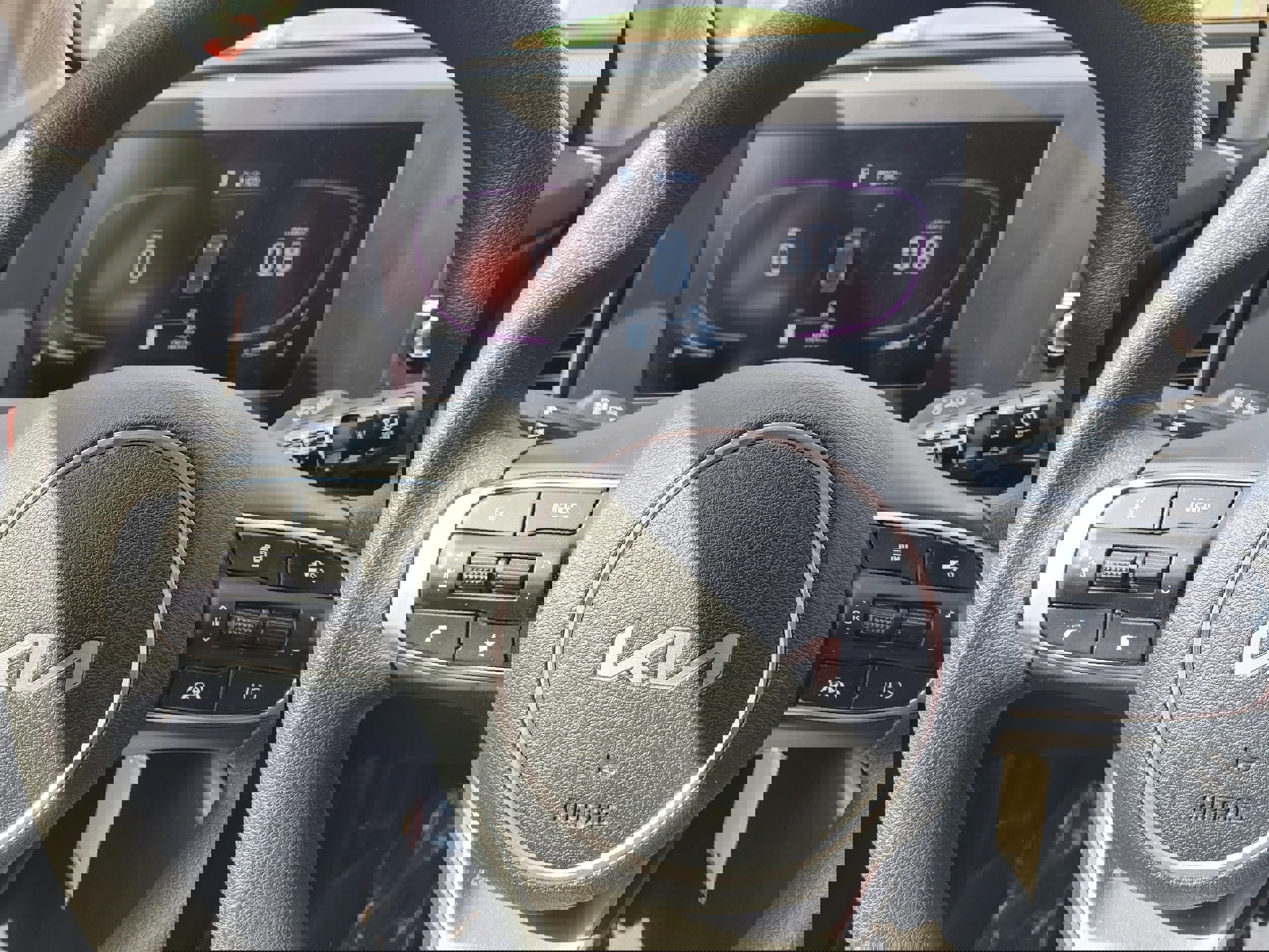 Used 2023 Kia Sportage LX AWD/4WD image 17