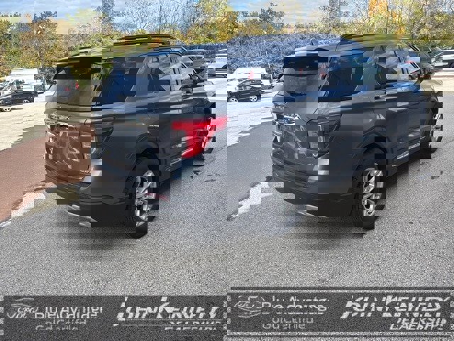 Certified 2022 Ford Explorer XLT w/ Equipment Group 202A image 24