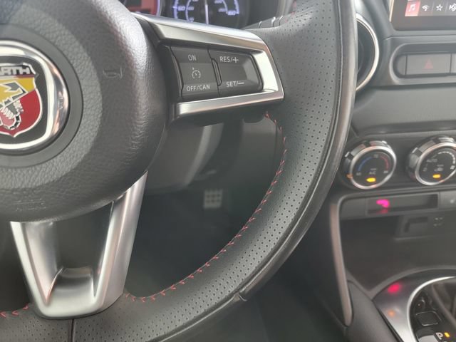 Used 2020 FIAT 124 Spider Abarth w/ Convenience Group RWD image 25