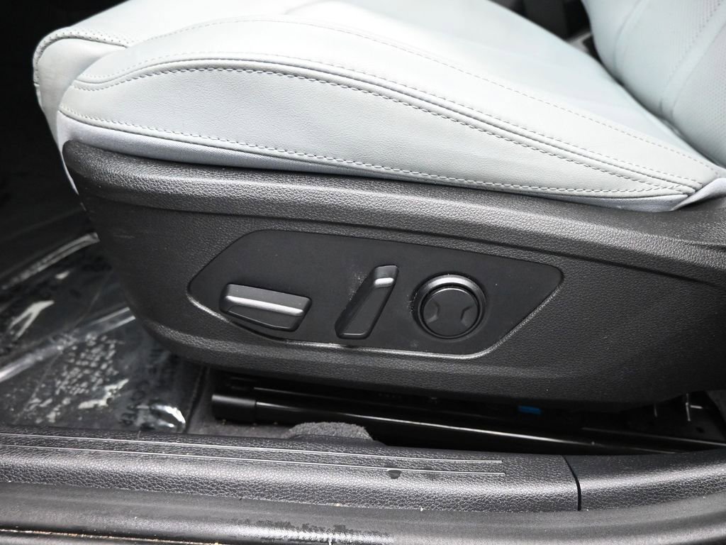 Used 2021 Kia K5 EX image 11