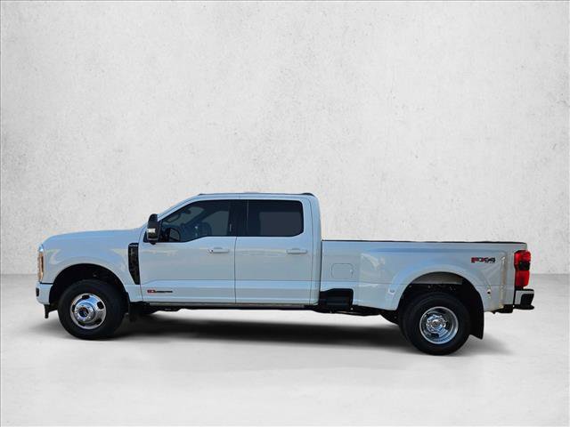 Certified 2026 Ford F350 Platinum AWD/4WD image 8