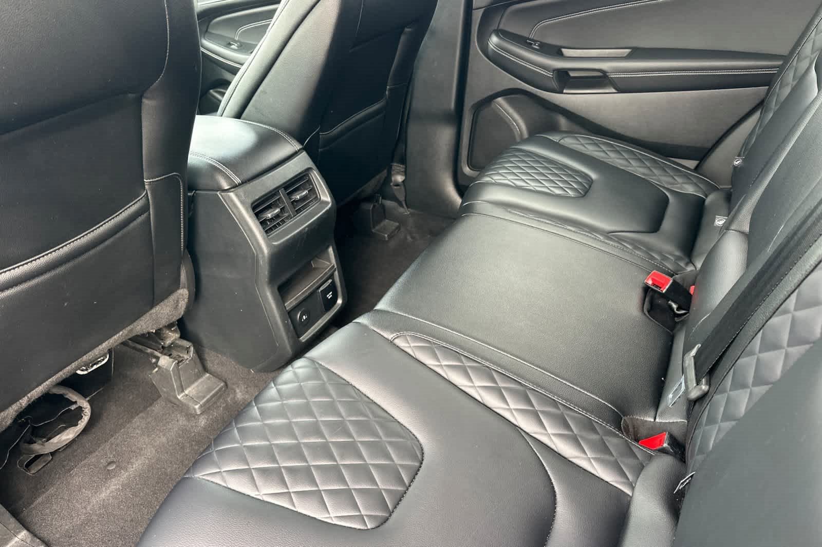 Certified 2024 Ford Edge Titanium image 10