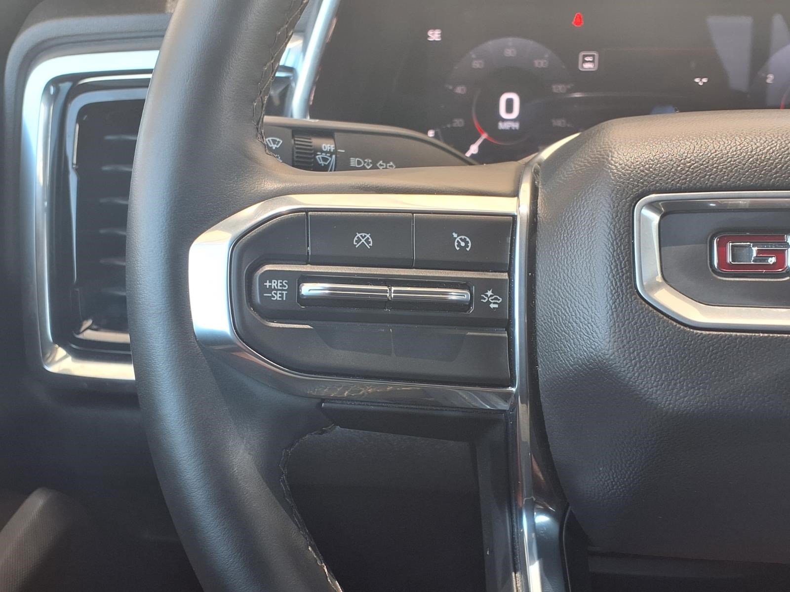 Used 2025 GMC Canyon Elevation w/ Convenience Package RWD image 24