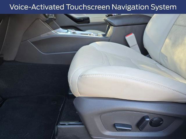 Certified 2022 Ford Explorer Platinum w/ Equipment Group 601A image 19