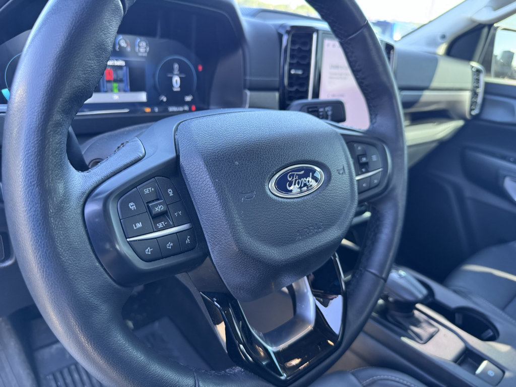 Certified 2024 Ford Ranger Lariat w/ Advanced Towing Package AWD/4WD image 18