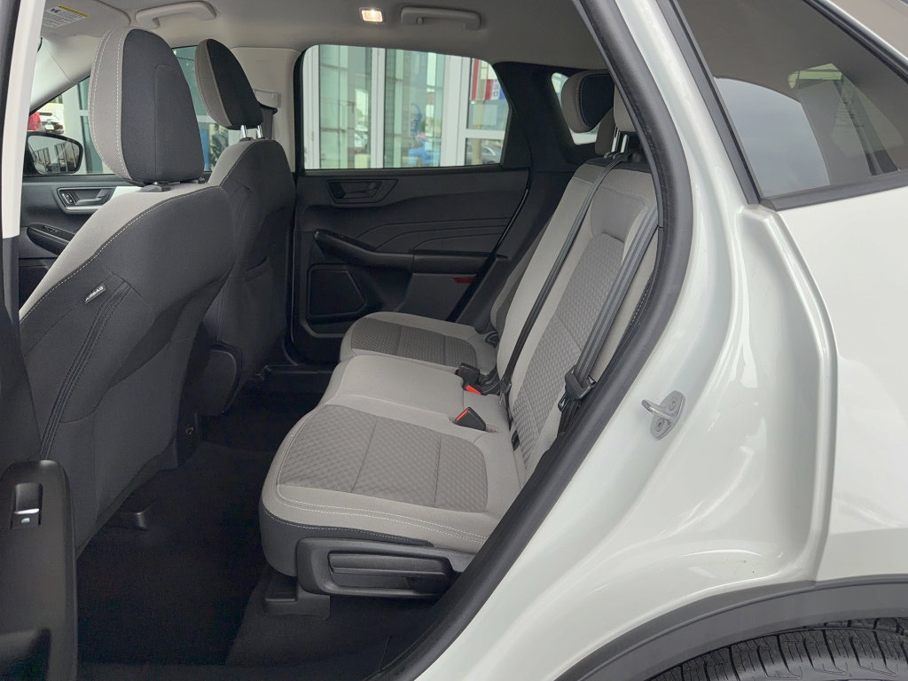 Certified 2022 Ford Escape SE FWD image 13