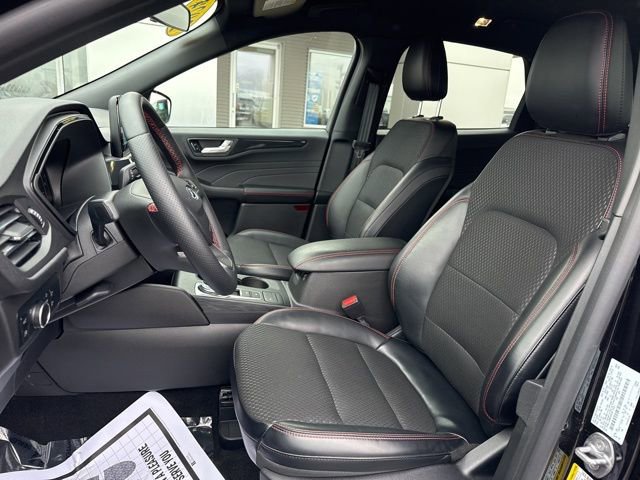 Certified 2024 Ford Escape ST-Line w/ Equipment Group 301A image 11