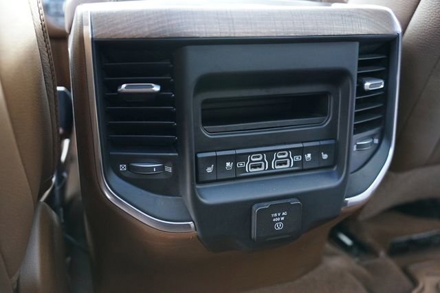 Used 2024 RAM 1500 Limited AWD/4WD image 8