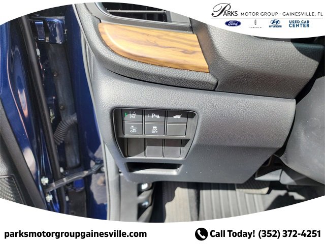 Used 2022 Honda CR-V Touring image 24