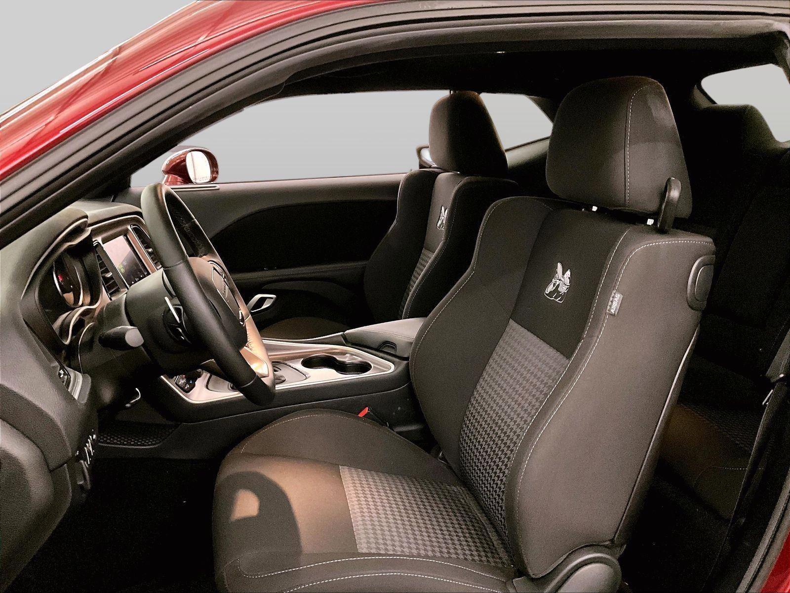 Used 2022 Dodge Challenger R/T Scat Pack RWD image 24