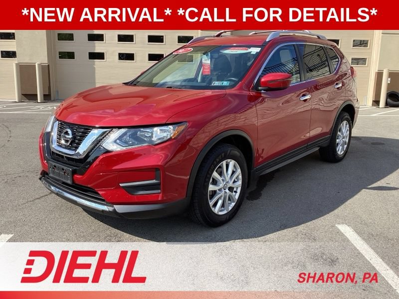 Used 2017 Nissan Rogue SV AWD/4WD image 3