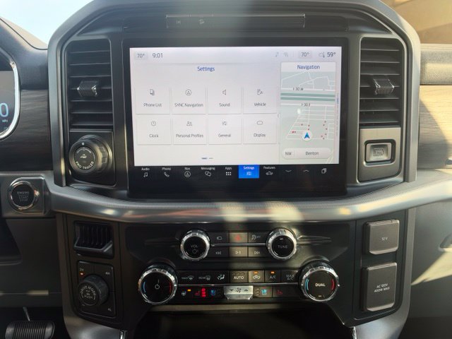 Certified 2025 Ford F150 Lariat w/ FX4 Off-Road Package AWD/4WD image 13