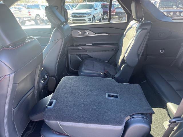 Certified 2025 Ford Explorer ST image 18