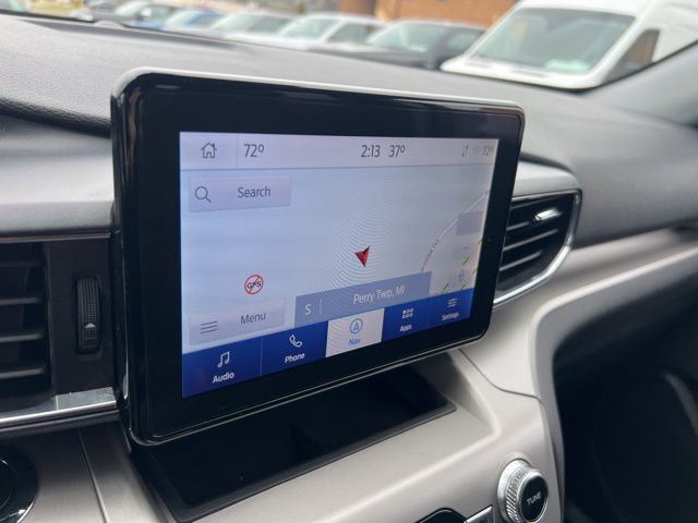 Certified 2022 Ford Explorer XLT w/ Equipment Group 202A image 14